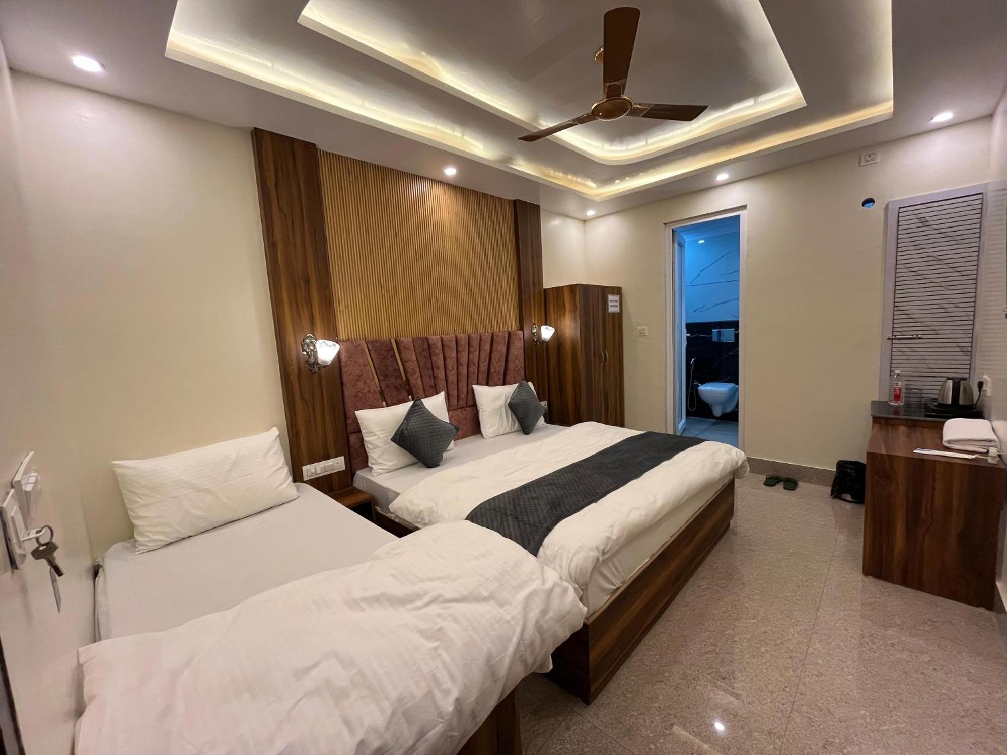 Hotel Grand Safari Kotdwara Exterior photo